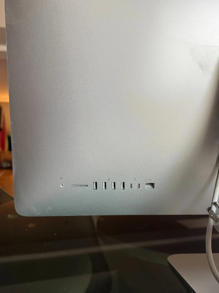 Apple iMac 27” 5K Retina 2017 – i7 4.2GHz / 64GB RAM / 250GB SSD / macOS Ventura — 第 3/4 张图片