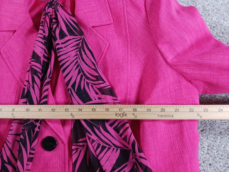 Chaqueta Le Suit 18W Mujer Rosa 2 Botones con Corbata Forrada Foto 4 de 4