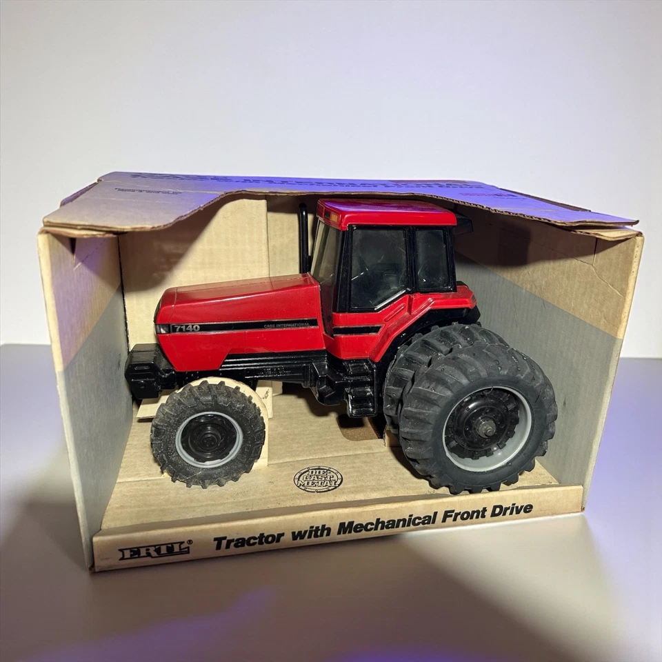 VTG ERTL Case International Tractor 7140 W/ Mechanical Front Drive 1987 1/16 NIB - Image 2 of 4