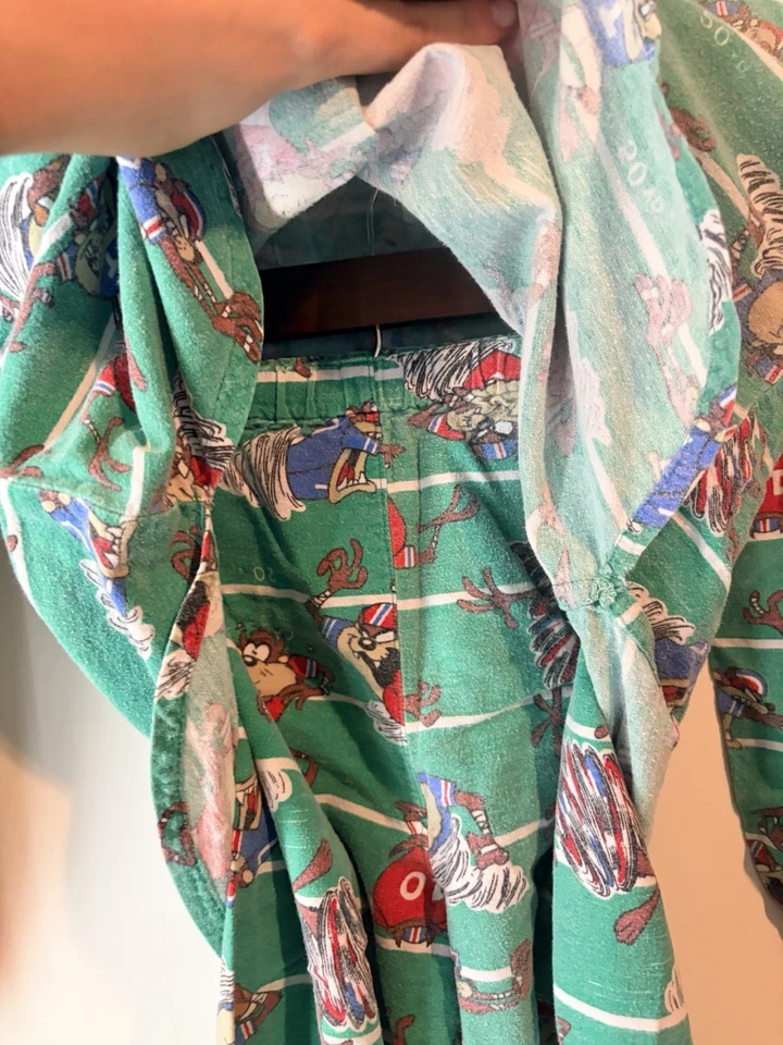 Vintage Homemade Football Taz Disney Pajamas Kids Size 6/8 Tazmanian Devil - Image 4 of 4
