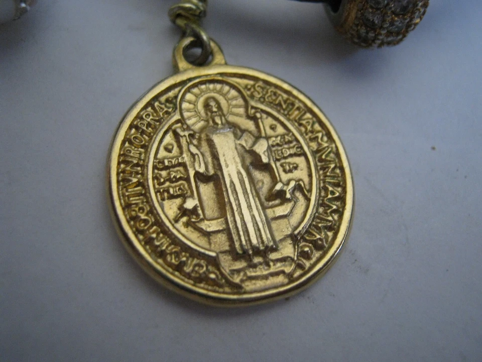 Leather Toggle Bracelet w/ Golden SAINT BENEDICT Exorcism Medal & CZ Baubles - Изображение 2 из 4