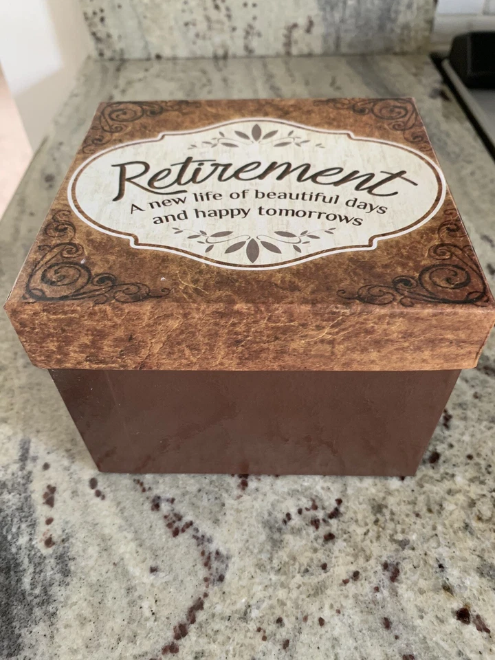 Carson 64334 Retirement 4.5 inch Height Printed Ceramic Boxed Mug 15-ounce - Image 4 of 4