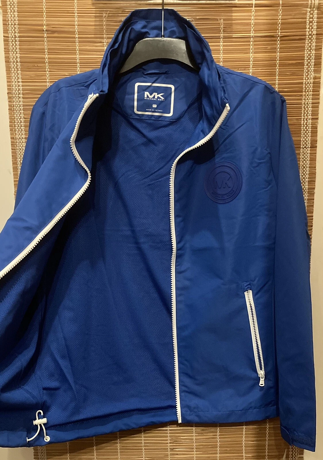 Giacca a vento Michael Kors Stowaway cappuccio traspirante blu M nuova prezzo consigliato £ 185 00