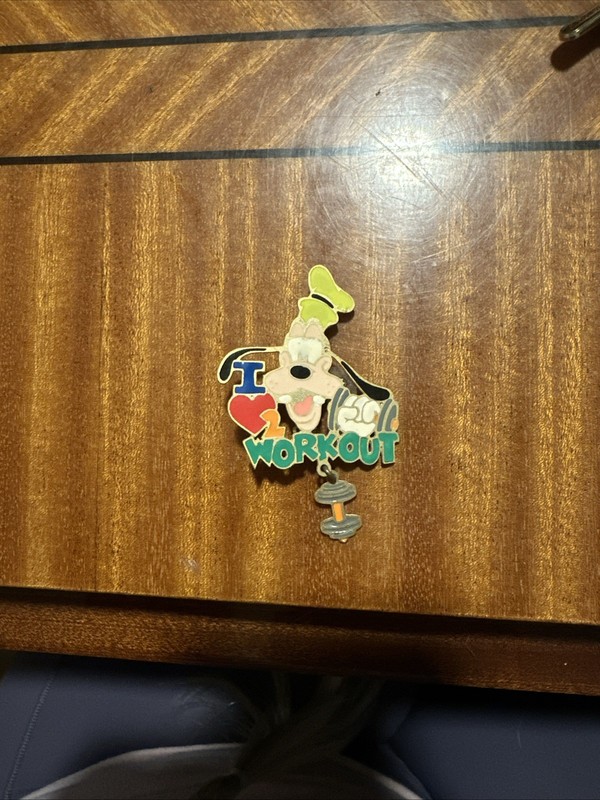 Vintage Disney Goofy "I Love 2 Workout" Metal and Enamel Pin