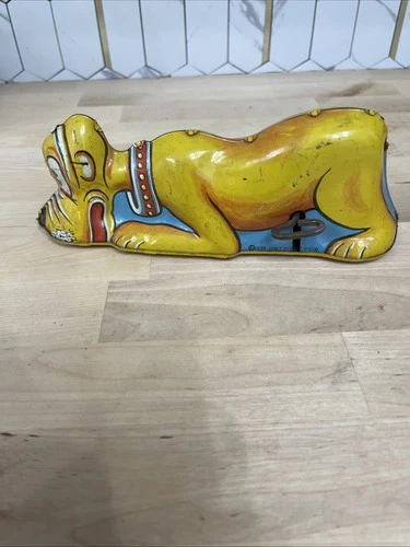 1939 MARX WALT DISNEY PRODUCTIONS PLUTO METAL WIND UP DOG TOY ~WORKS~