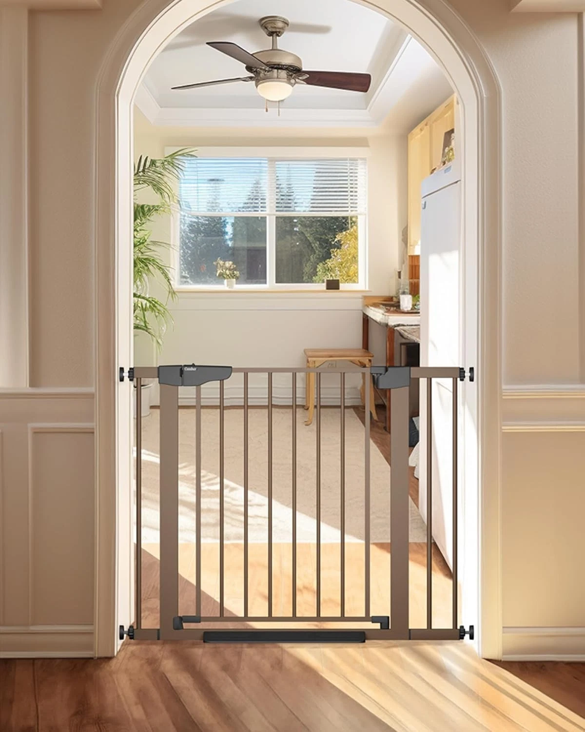 Cumbor Baby Gate 29.7-40.6 in Auto-Close Pressure Mount Brown #R041
Opens in a new window or tab