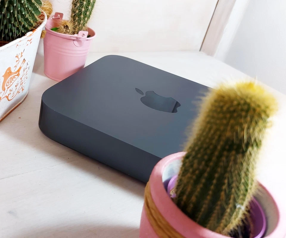 Mac Mini 2018 Apple i5 3.0 Ghz SSD 256Gb Ram 8 Gb Computer Solo Oggi 4 Novembre - Immagine 3 di 4