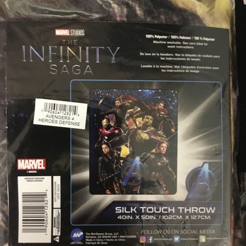 Marvel Avengers “The Infinity Saga” Throw Blanket - Picture 1 of 3