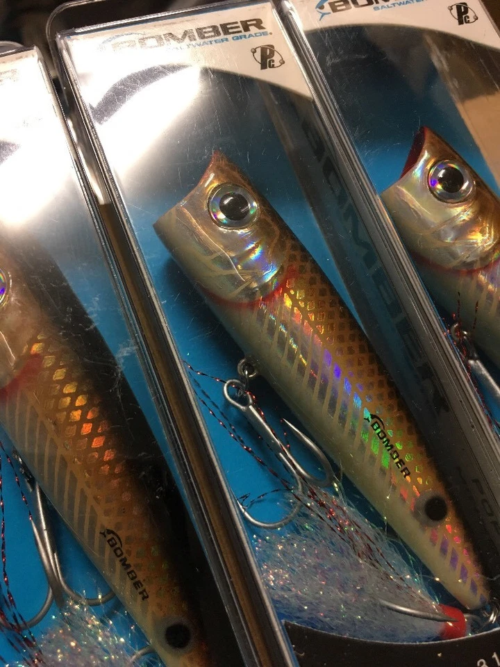 3 bombarderos descontinuados grado agua salada Pop’n Mullet aleta roja salmonete 3-1/8” Rebel R Foto 3 de 4