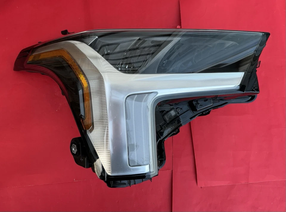 2022-2024 Toyota Tundra Sequoia Limited SR5 Right Passenger LED Headlight OEM786 - Image 4 of 4