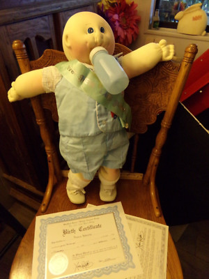 xavier roberts SCULPTURE CABBAGE PATCH boy doll 81 newears w/bottle papers