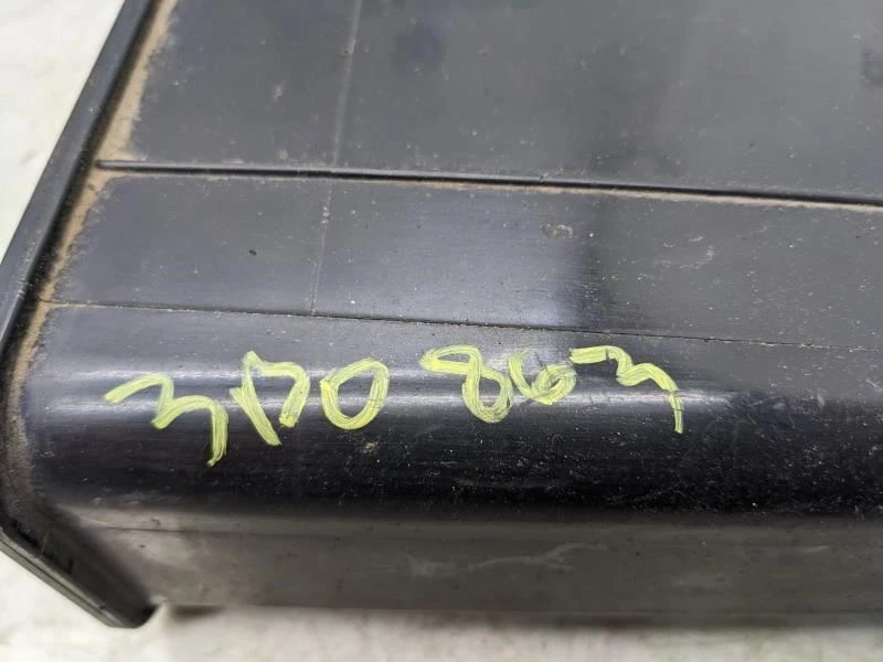 Bote evaporador de vapor de combustible Toyota Prius V 2012-17 1,8 L 77740-47080 OEM *ReaD Foto 4 de 4