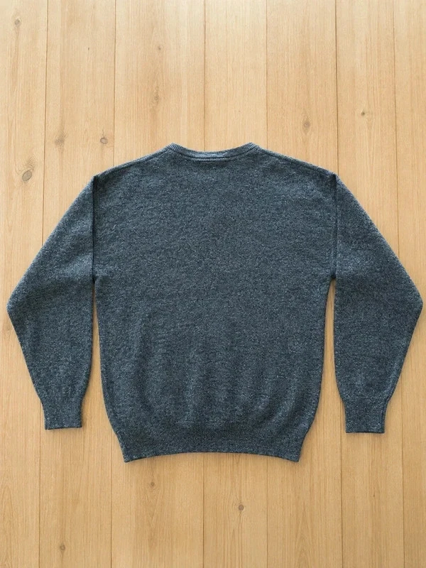 Pull Lacoste vintage col V 100 % laine vierge gris – Taille 4 ( L ) - Photo 2/4