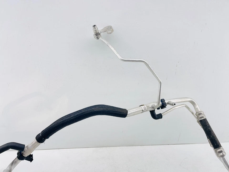 Cadillac XTS 2013-2019 línea de manguera de refrigerante aire acondicionado OEM 20888036 Foto 3 de 4