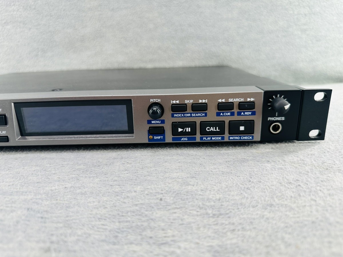 TASCAM CD-01U - CD Pro Rackmount Professional Compact Disc Player