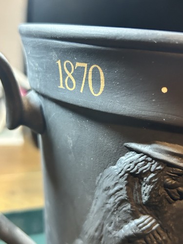 Large Charles Dickens Royal Doulton Black Basalt Loving Cup -Centenary 1870-1970 - Picture 6 of 23