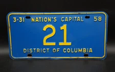 1957 1958 WASHINGTON DC District of Columbia License Plate Low Digit Number # 21