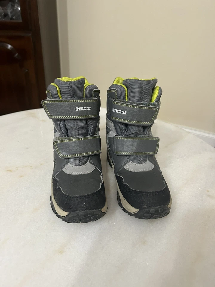 Boys waterproof winter  boots Geox  Himalayan  Size 13( Kids) - Image 2 of 4