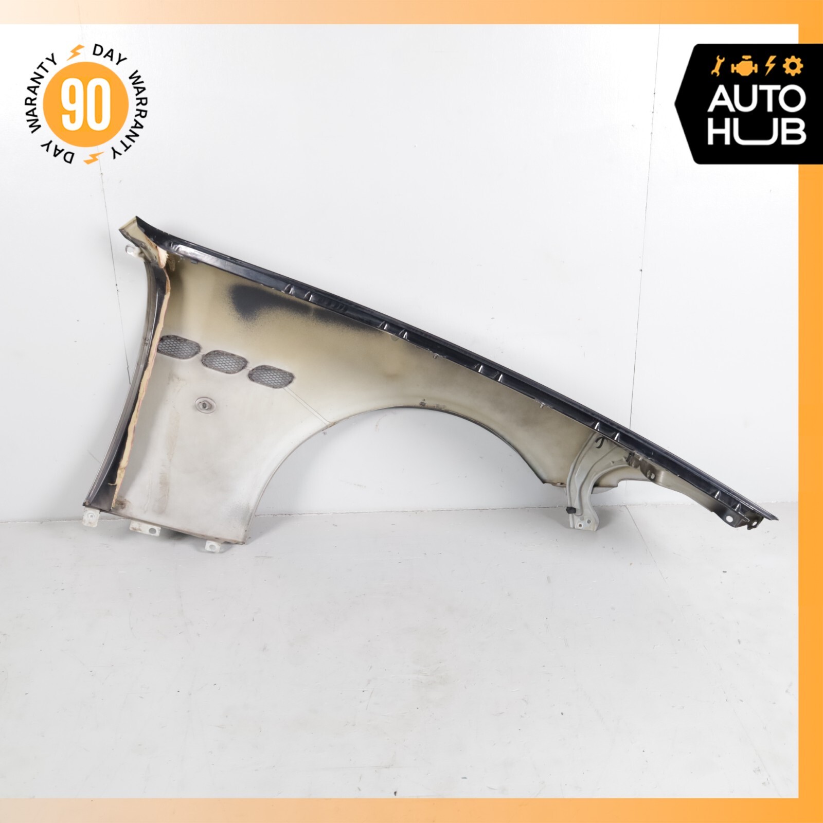 03-13 Maserati Quattroporte S M139 Left Driver Side Fender Assembly OEM 71k