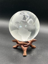 Earth Globe Etched Crystal, Interlocking 3 Birds Stand
