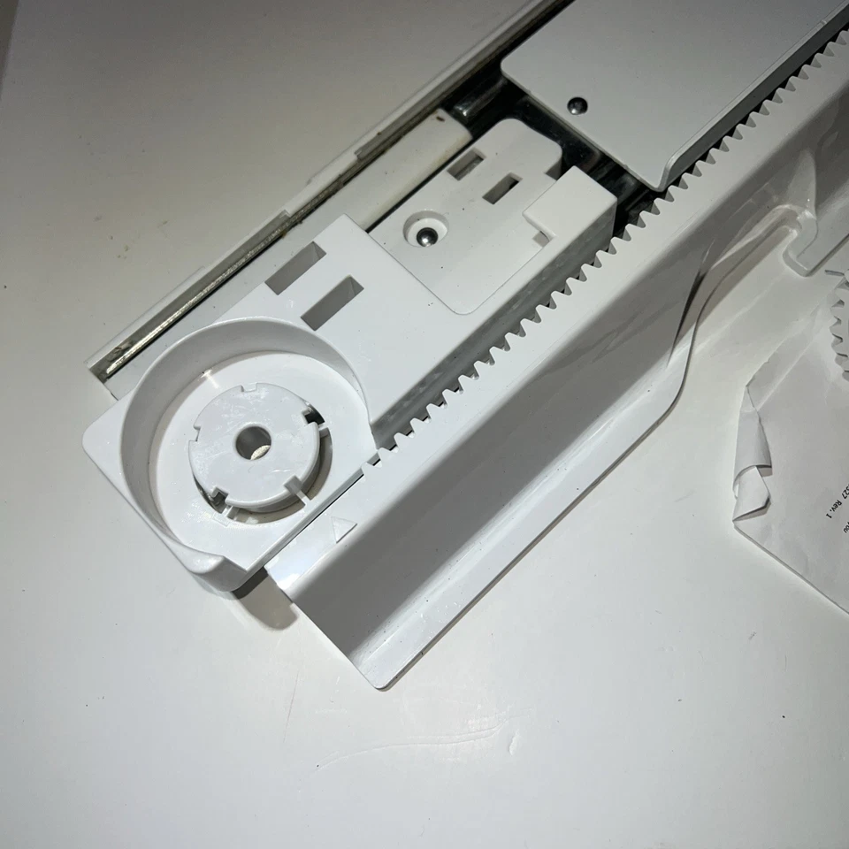 Nuevo conjunto deslizante cajón refrigerador congelador Electrolux 5303918694 OEM Foto 3 de 4