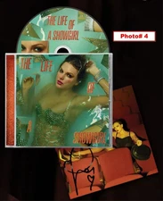 Taylor Swift - The Life of a Showgirl CD + Hand Signed Photos 1 2 3 4 IN HAND