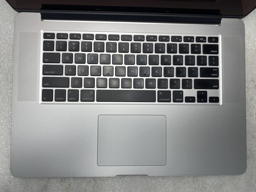 Apple MacBook Pro A1398 2015 Core i7-4870HQ 2.5GHz 16GB RAM 251GB SSD Good - Picture 3 of 9