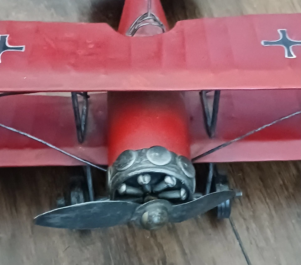 Modelo Biplano Barón Rojo Hecho a Mano Metal Foto 4 de 4