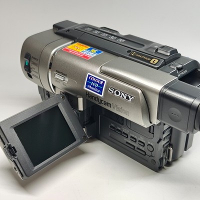 Sony Handycam CCD-TRV48E Video8 XR Camcorder 20x Zoom NightShot +