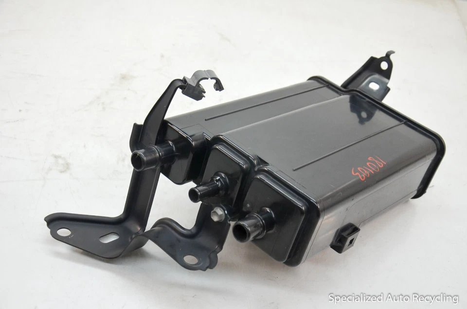 Toyota Prius 2015 evaporador bote de carbón combustible vapor OEM Foto 2 de 4