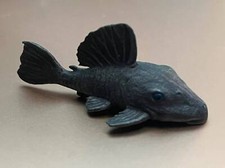 Mini figura modelo PVC pez panaque Pleco ojos azules