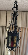 Lampada a sospensione francese in vetro colorato lucido e ferro battuto, fine XIX secolo