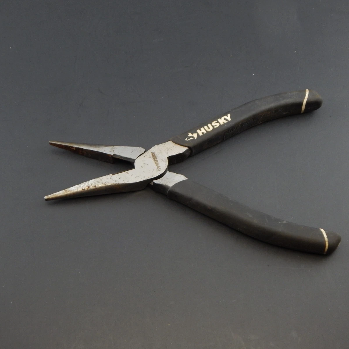 Husky needle nose pliers top