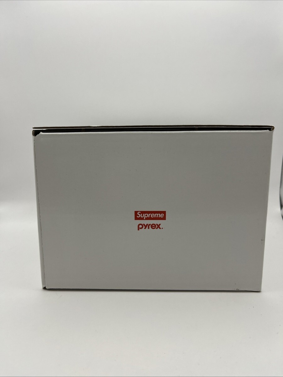 小物 Supreme Pyrex 2-Cup Measuring Cup supreme pyrex 2 cup clear glass measuring cup BRAND NEW IN