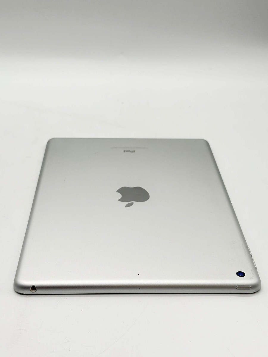 Apple iPad 5th Generation (A1822) 32GB White/Silver Wi-Fi | eBay