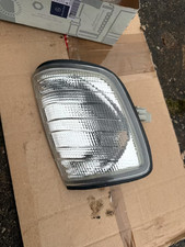 Blinker Seitenblinker rechts weiss für Mercedes W124 S124 C124 A124 E-Klasse Blinker Seitenblinker rechts weiss für Mercedes W124 S124 C124 A124 E-Klasse