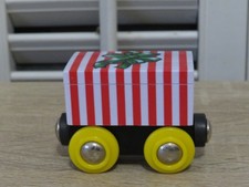 Brio Wooden Railway Train North Pole The Polar Express 32502 Present Car w/Bell