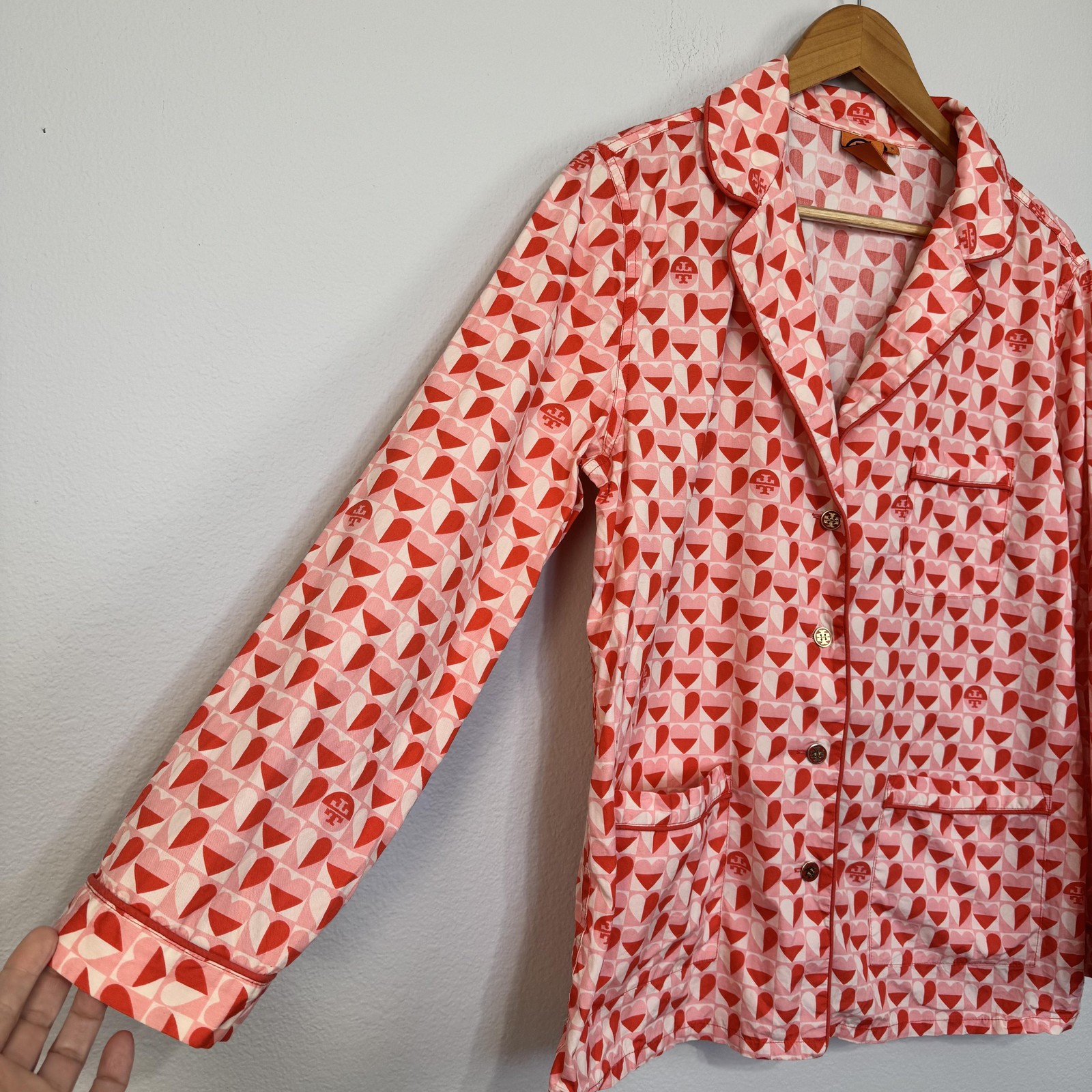 Tory Burch Pajama Top Women's Medium Pink Heart Print Button Front Cotton Logo thumbnail 6