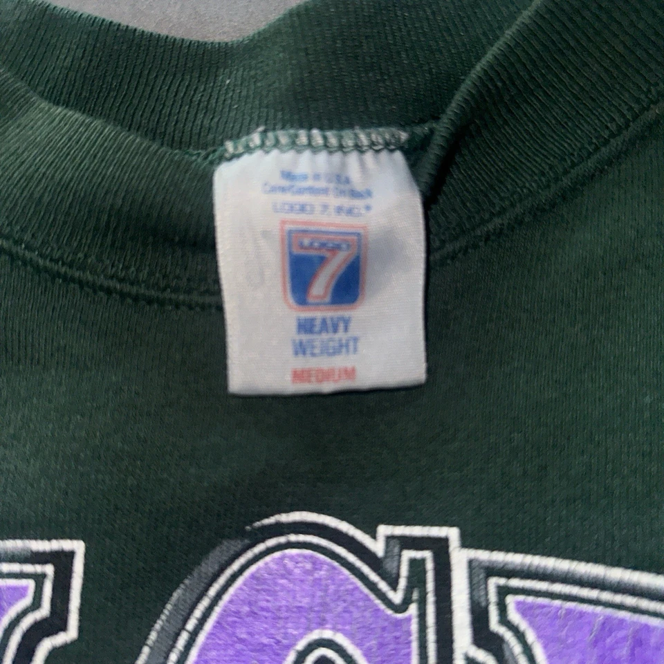 Винтажная мужская толстовка 90-х Milwaukee Bucks с логотипом 7 круглым вырезом M зеленая рубашка NBA - Изображение 2 из 3