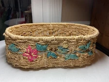 OVAL WOVEN  BASKET TROPICAL FLOWER PINK GREEN 7 X 11 EUC