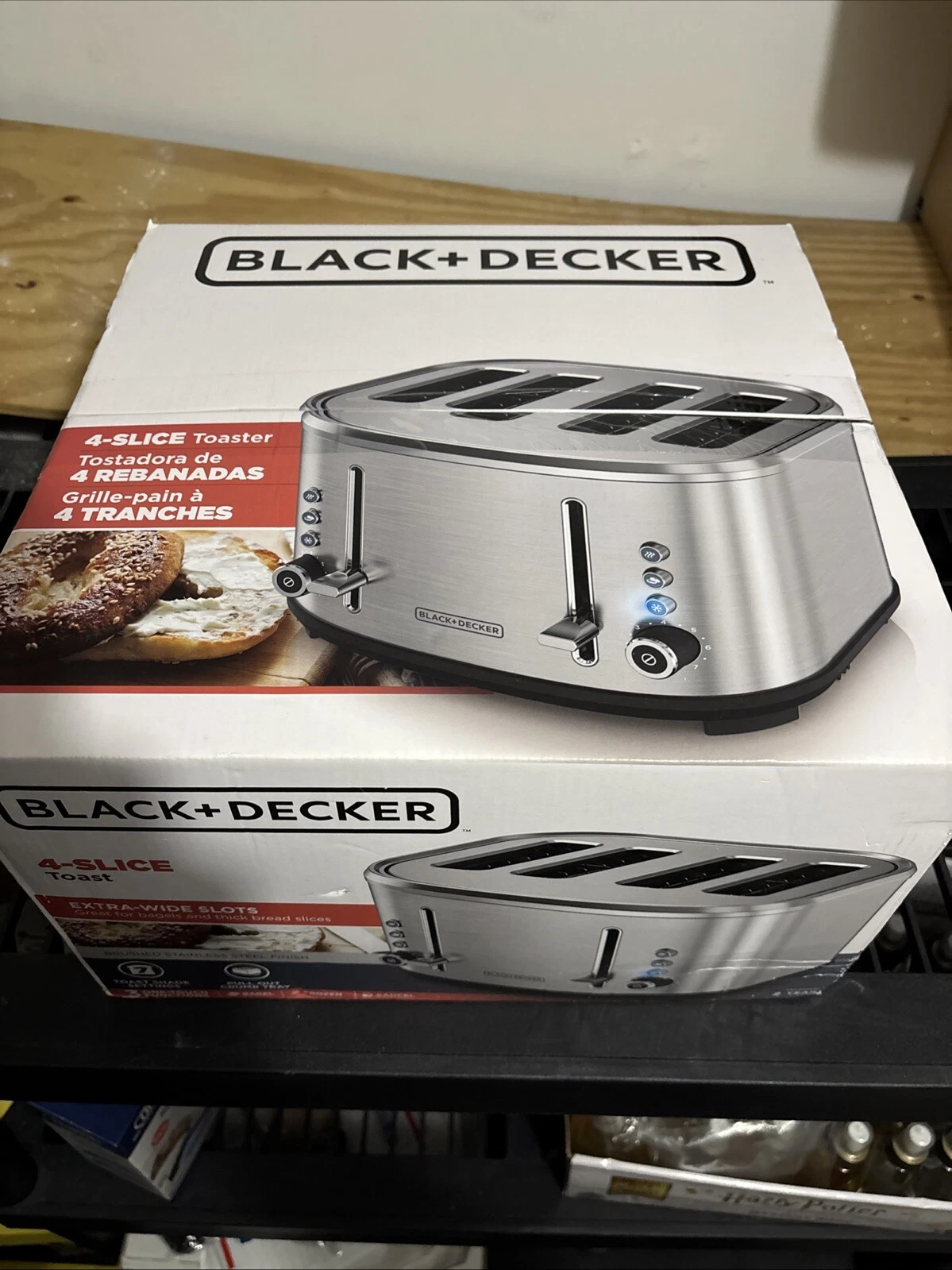 BLACK+DECKER 4-slice Extra Wide Slot Toaster, Stainless Steel, Silver