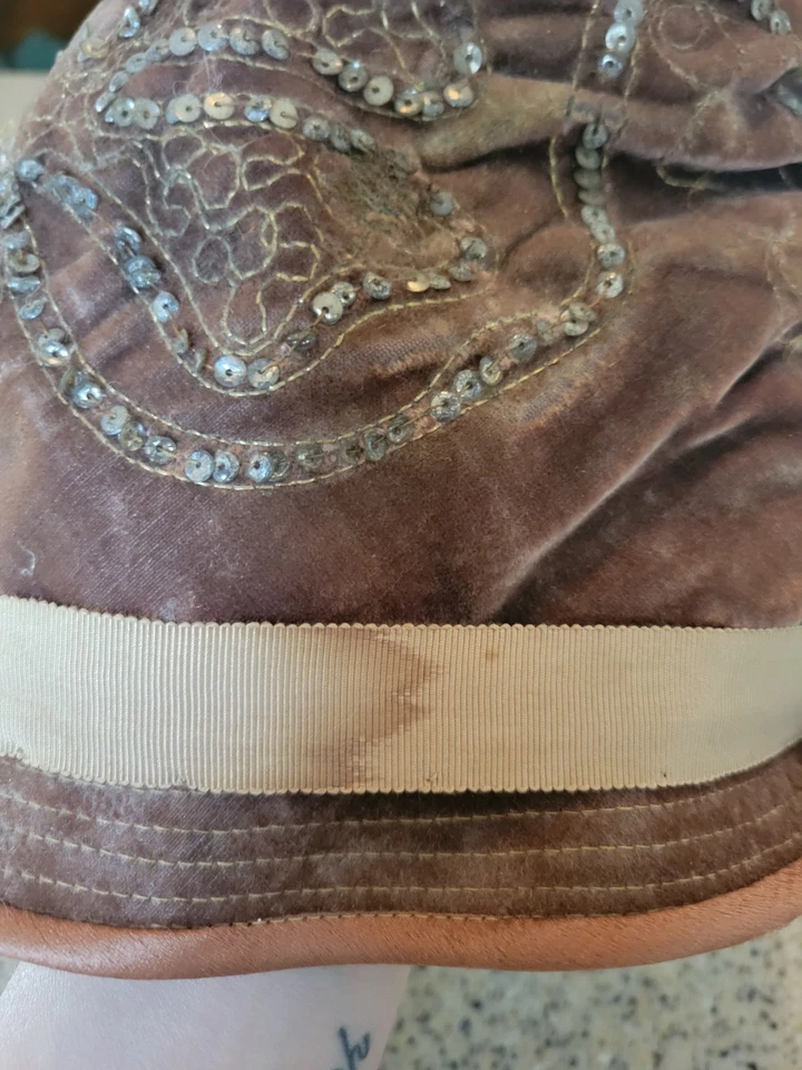 Sombrero rosa terciopelo antiguo eduardiano Cloche para mujer Foto 3 de 4