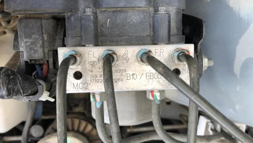 Bloc ABS (freins anti-blocage) MITSUBISHI SPACE STAR 3 PHASE 2 4670B230 - Photo 6/9