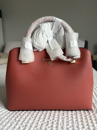 NWT Michael Kors Small Coral Three Pocket Purse