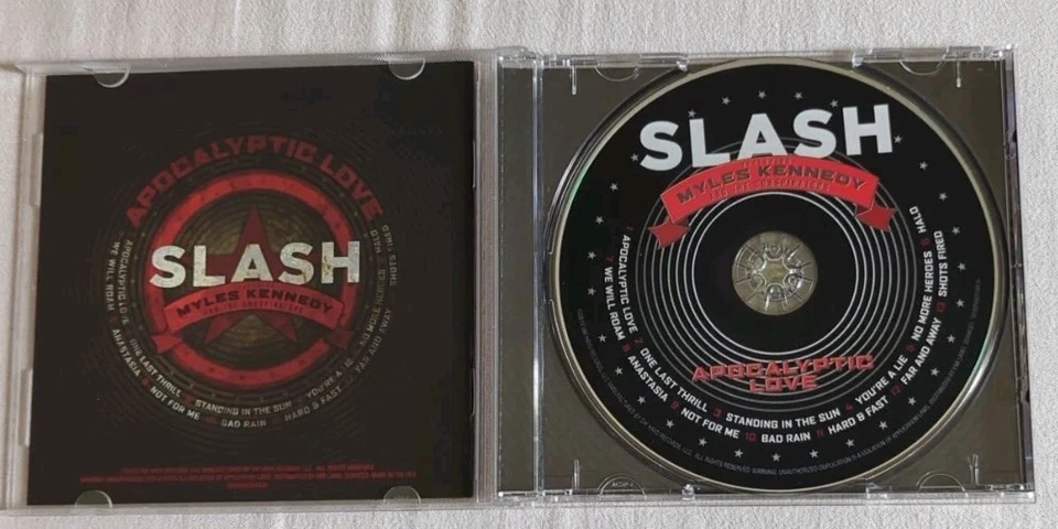 Slash Feat. Myles Kennedy And The Conspirators - Apocalyptic Love - Bild 3 von 3