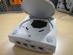 SEGA Dreamcast VA2 Console only, New Caps, Battery, Fuse Working GD Rom Clean!!