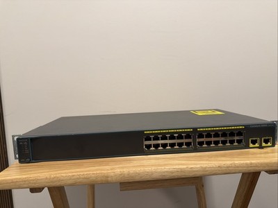 Cisco  Catalyst (WS-C2960-24TT-L) 24-Ports-Ports Rack-Mountable Switch Managed