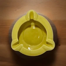 Vintage USA 6 inch Yellow Ceramic Ashtray MCM (Q)