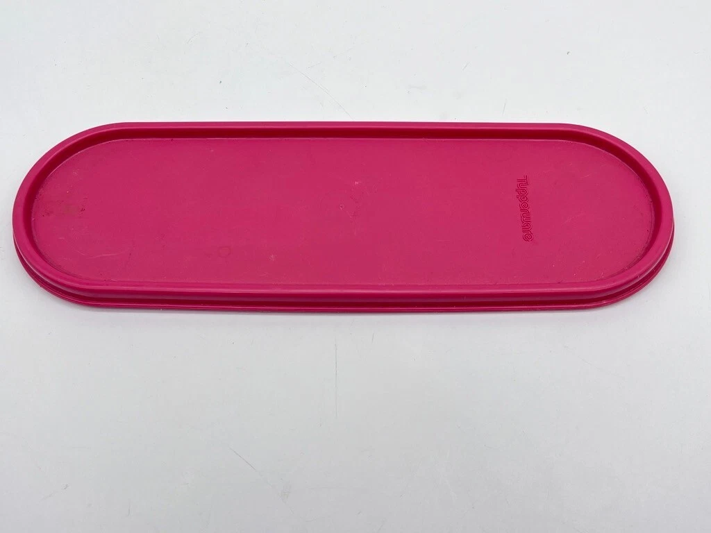 Fuchsia Tupperware Modular Mate Oval Seal Lid 2402 for 2399 2400 2239 2401 2351 Fuchsia Tupperware Modular Mate Oval Seal Lid 2402 for 2399 2400 2239 2401 2351