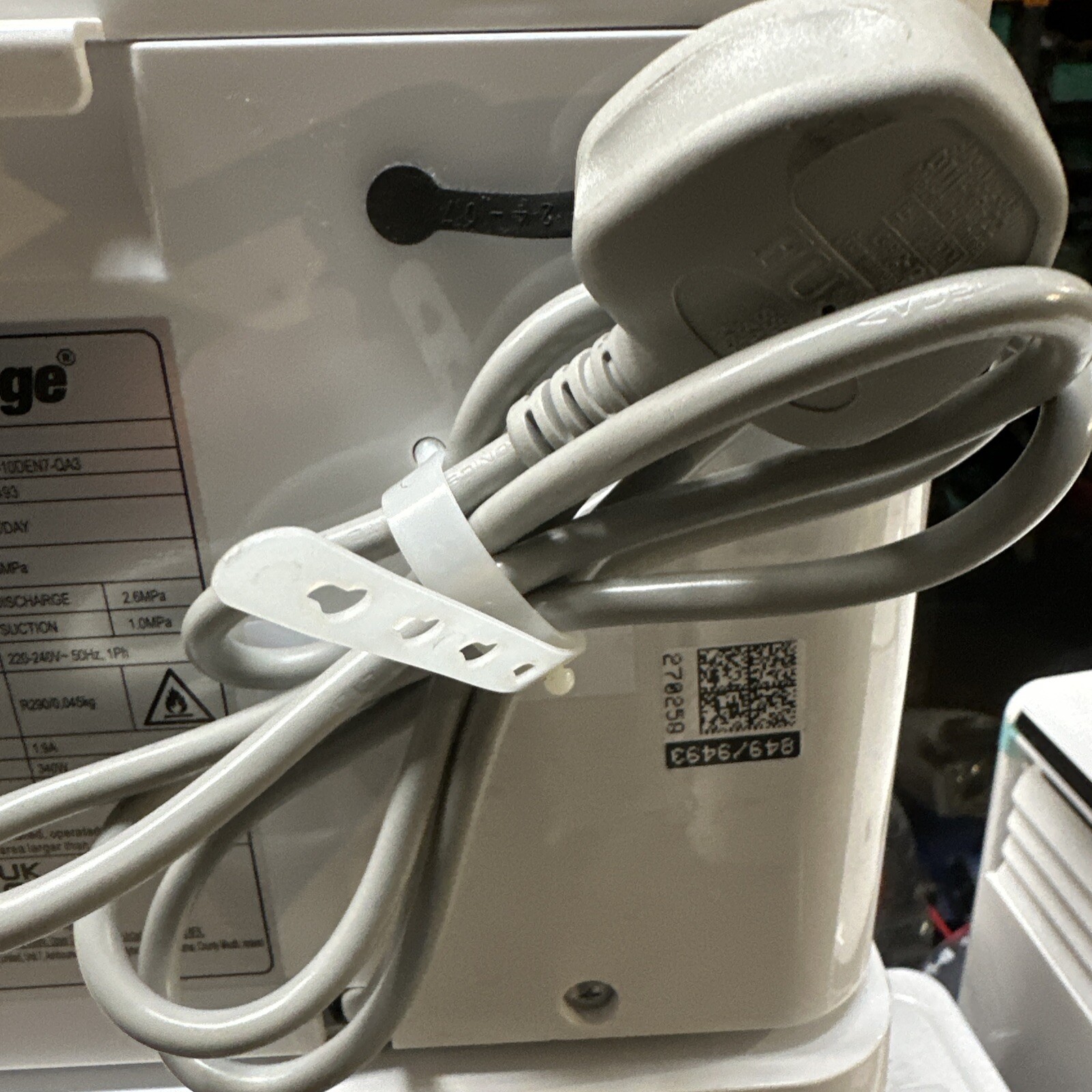 10L Challenge Dehumidifier For Mould and Moisture Extraction